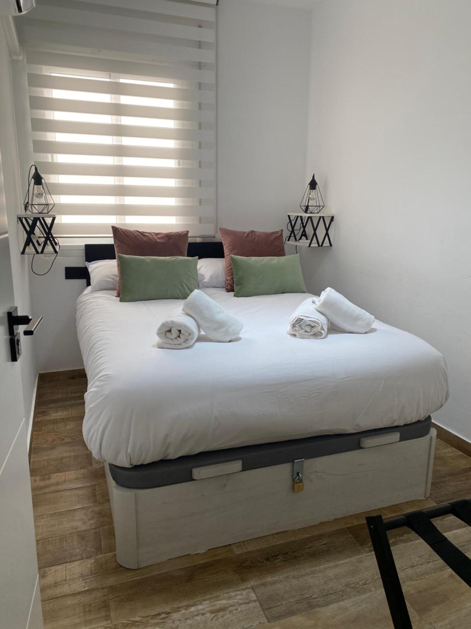 Gongora Home Con Parking Córdoba Kültér fotó